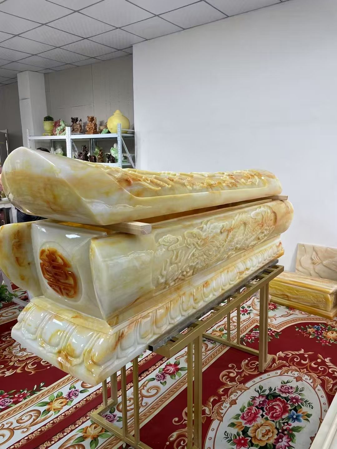 玉棺，帝王棺